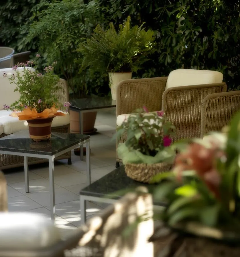 Acasamia Welchome Hotel Rimini